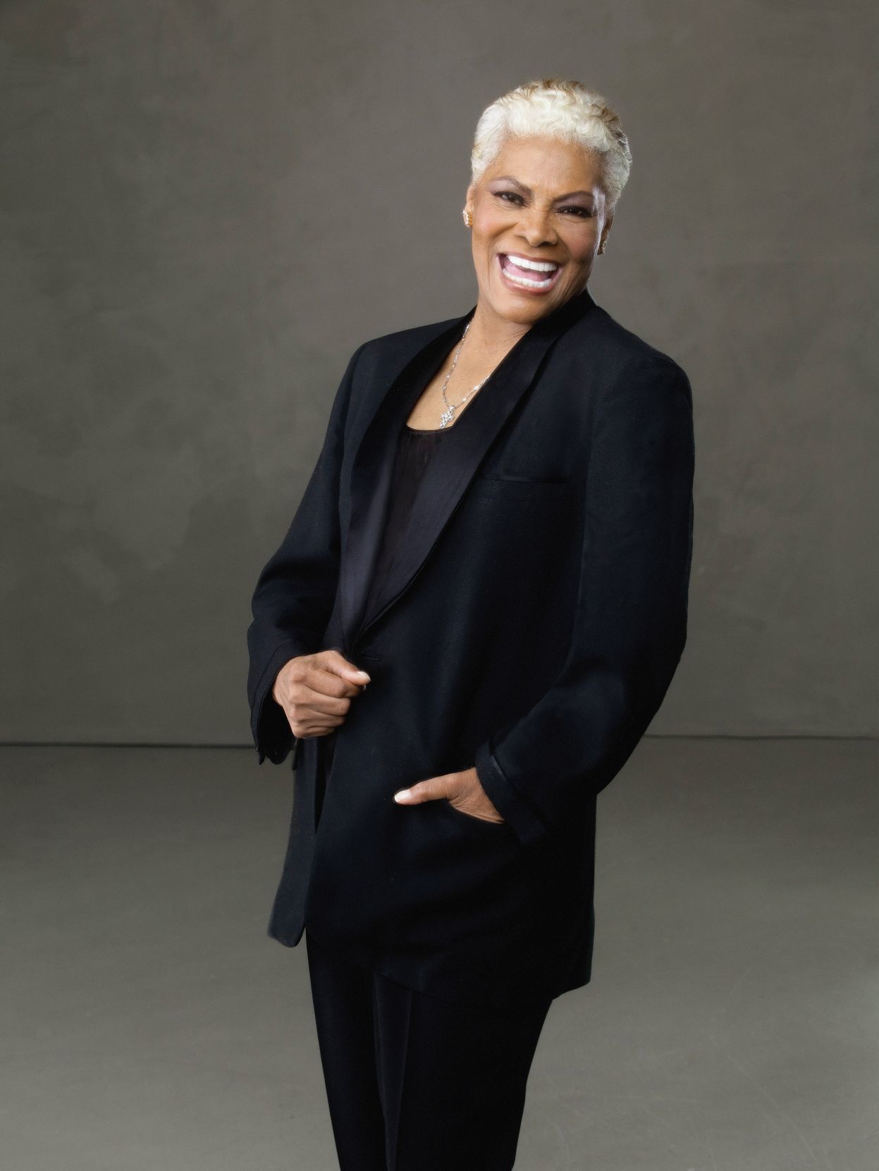 Dionne Photo-High Res.jpg